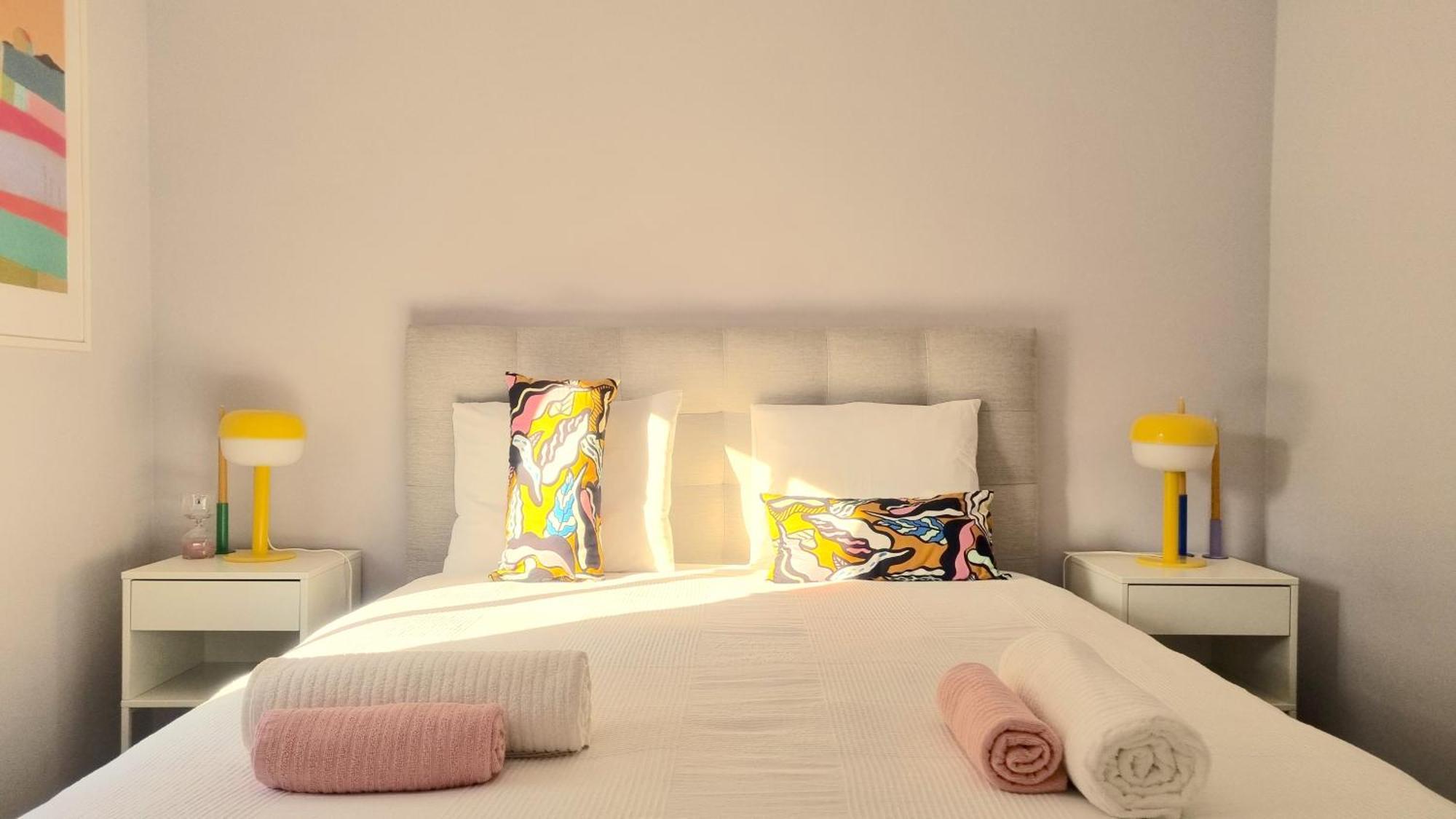 Afonso Galo Guest Apartments IV 알마다 외부 사진